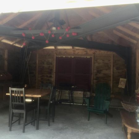La Roulotte Au Paradis Arc-et-Senans Esterno foto
